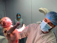 د. آلان شلهوب في المستشفى