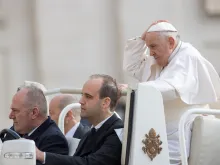 البابا فرنسيس يشرح فضيلة القوّة صباح اليوم في ساحة القدّيس بطرس-الفاتيكان
