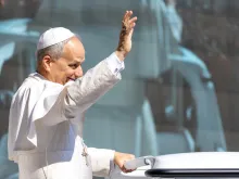 البابا لاوون الرابع عشر يُجري المقابلة العامّة الأسبوعيّة صباح اليوم في ساحة القدّيس بطرس-الفاتيكان