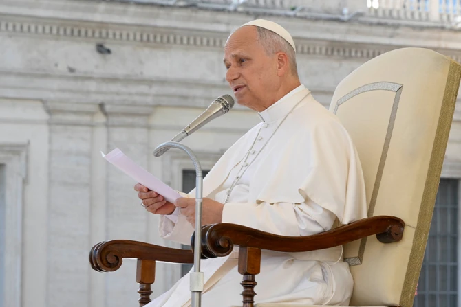 البابا لاوون الرابع عشر يشدّد في رسالة إلى المؤتمر الدوليّ للأكاديميّة الحبريّة لأجل الحياة، المنعقد في الجامعة الأغسطينيّة-روما من 10 إلى 12 نوفمبر/تشرين الثاني، على أهمّية كرامة الإنسان والخير العامّ في عالم التطوّر التكنولوجيّ