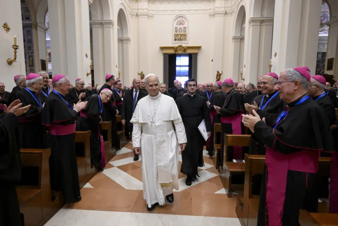 البابا لاوون الرابع عشر يلقي كلمة في ختام أعمال مجلس الأساقفة الإيطاليّين في أسيزي