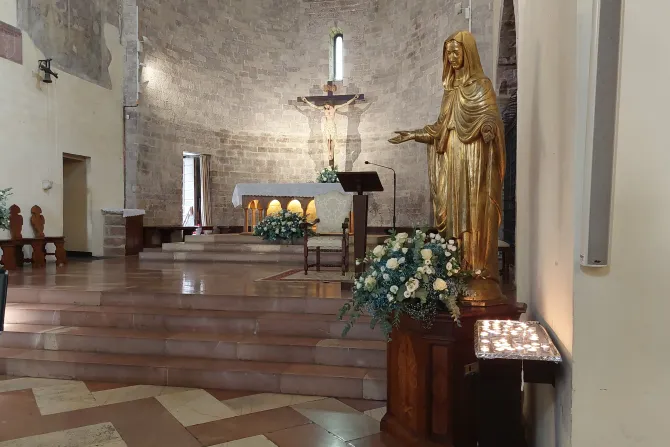 «مزار التجرّد» في أسّيزي الإيطاليّة