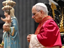 البابا لاوون الرابع عشر يترأّس أمسية صلاة في بازيليك القدّيس بطرس-الفاتيكان لمناسبة يوبيل التعزية (15 سبتمبر/أيلول 2025)