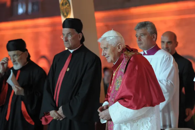 من لقاء البابا بنديكتوس السادس عشر مع الشبيبة في بكركي-لبنان في العام 2012