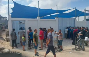 وصول شحنة مساعدات غذائيّة إلى سكّان شمال غزّة مصدر الصورة: البطريركيّة اللاتينيّة-القدس