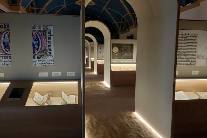 معرض «كُنْ مسبّحًا» في متحف الكنز-أسّيزي