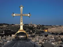 إحدى قبب الكنائس في القدس
