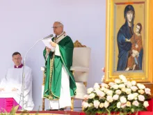 البابا لاوون الرابع عشر يترأّس الذبيحة الإلهيّة في تور فيرغاتا-روما