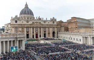 «مكتب العمل في الكرسيّ الرسوليّ» يردّ على استطلاع رأي يُظهر استياء العاملين لدى الكرسيّ الرسوليّ مصدر الصورة: دانييل إيبانيز/آسي مينا