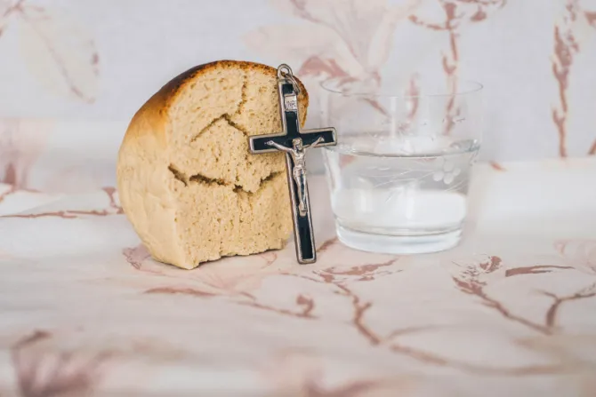 الصوم سلاح قويّ نُحارب به الخطيئة