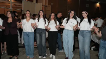 فعاليات مهرجان الشبيبة السريانيّة الكاثوليكيّة في أستراليا مصدر الصورة: صفحة «قالا دْجْوَنْقي-صوت الشباب» في فيسبوك