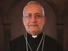 البطريرك رافاييل بيدروس الحادي والعشرون ميناسيان، كاثوليكوس بطريرك كليليكيا للأرمن الكاثوليك.