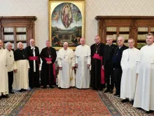 البابا فرنسيس يلتقي أعضاء المجلس الأعلى لكونفدراليّة قانونيّي القديس أغسطينوس