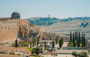 القدس Provided by: Toa Heftiba via Unsplash