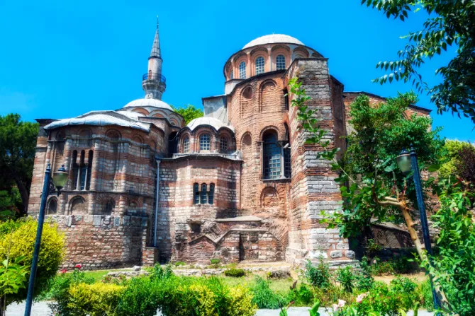 «كنيسة المخلّص المقدّس»البيزنطيّة في إسطنبول التركيّة