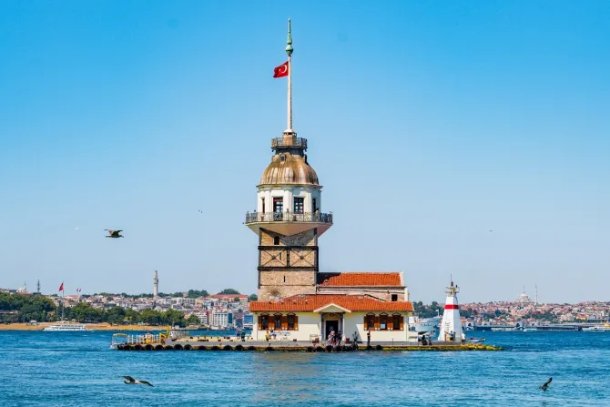 برج العذراء في إسطنبول، تركيا