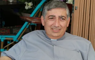 الأب إيلي كرزم Provided by: Ziad Shlewet