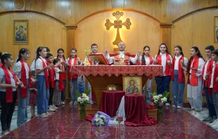 الدعوة خدمة وليست وظيفة مصدر الصورة: صفحة خورنة مار نرساي الكلدانيّة-قره قوش في فيسبوك