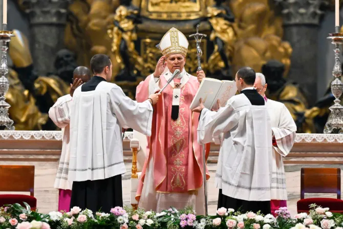 البابا لاوون الرابع عشر يترأّس قدّاس يوبيل السجناء في بازيليك القدّيس بطرس الفاتيكانيّة