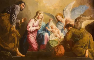 نُقدِّم إليكِ يا أمّنا تهانينا ومحبّتنا الصادقة مصدر الصورة: Renata Sedmakova/Shutterstock