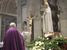 البابا فرنسيس يجدّد تكريس البشريّة لقلب مريم الطاهر