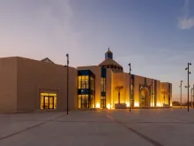 كاتدرائيّة سيّدة العرب، عوالي-البحرين