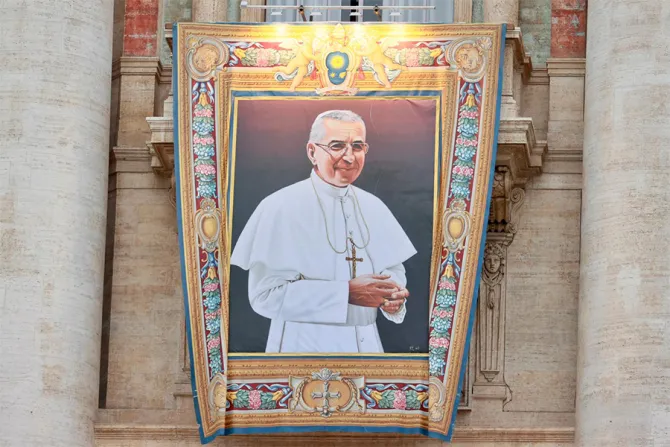 الصورة الرسميّة للطوباوي البابا يوحنّا بولس الأوّل
