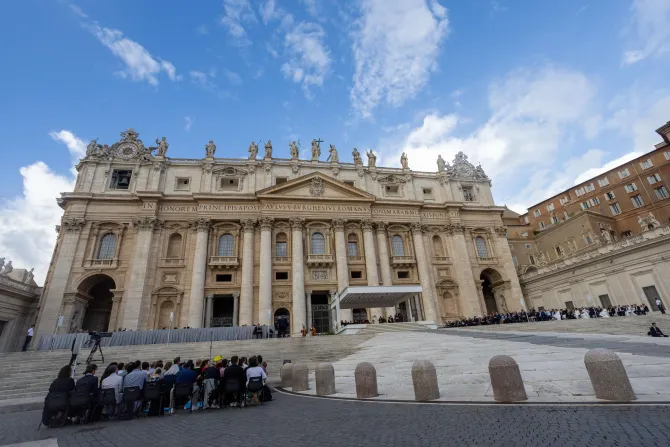 اللجنة الحبريّة لحماية القاصرين تنشر «التقرير السنويّ عن سياسات الكنيسة وإجراءاتها لحماية القاصرين» للعام 2024