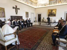 البابا فرنسيس يلتقي لجنة محامين من دول أعضاء في مجلس أوروبا