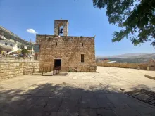 كنيسة مار ماما في إهدن اللبنانيّة