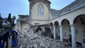 صور الدمار الذي لحق بكاتدرائيّة سيّدة البشارة في إسكندرون في ⁧‫تركيا‬⁩ جراء ⁧‫الزلزال‬⁩ المدمّر