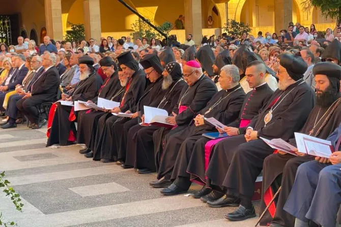 الكنيسة الأرمنية الأرثوذكسية تحتفل برتبة تقديس الميرون التي تقام مرة كل سبعة أعوام