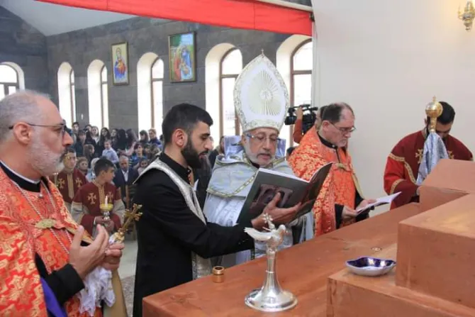 أرمينيا: تكريس كنيسة القديس يوسف للأرمن الكاثوليك-1