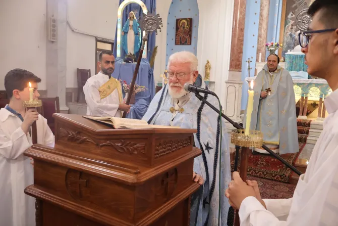 الخورأسقف ميشيل نعمان