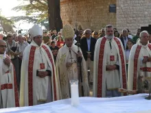 الراعي يترأس القداس الإلهي في عيد التجلّي