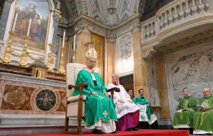 البابا لاوون الرابع عشر يترأّس القدّاس الإلهيّ في كنيسة القدّيسة حنّة-الفاتيكان مصدر الصورة: فاتيكان ميديا