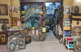 غاليري «هولي آرت» في سوق الفسطاط - القاهرة مصدر الصورة: سهيل لاوند/آسي مينا