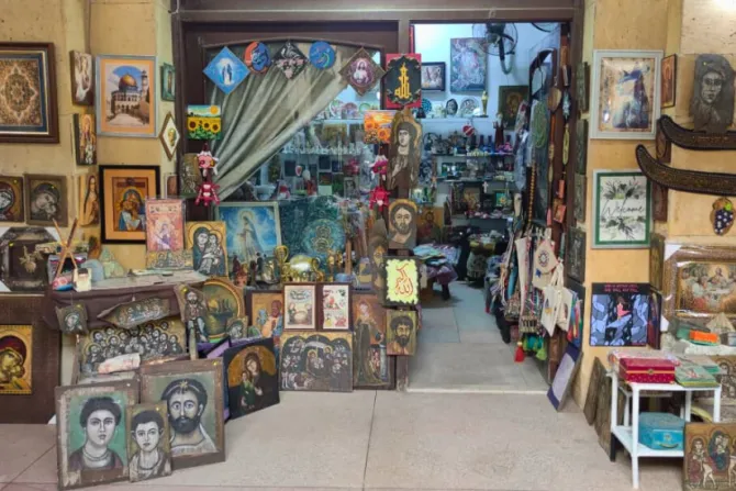 غاليري «هولي آرت» في سوق الفسطاط - القاهرة