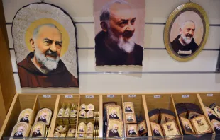 القدّيس بيو مصدر الصورة: Luigi Bertello/Shutterstock