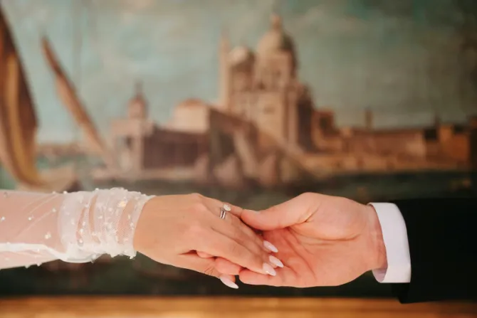 الشبيبة المسيحيّة المشرقيّة في المهجر... بين أزمة الزواج وتحدّي الانتماء