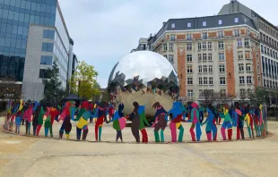 القيَم المسيحيّة جسرٌ للأخوّة الإنسانيّة مصدر الصورة: UNRIC Brussels