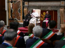 البابا لاوون الرابع عشر يلتقي أعضاء الجمعيّة الوطنيّة للبلديّات الإيطاليّة