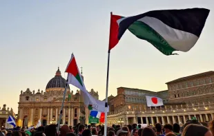 وفد من النيابة الرسوليّة لجنوب شبه الجزيرة العربيّة يشارك في يوبيل الشبيبة الذي احتضنه الفاتيكان من 28 يوليو/تمّوز حتى 3 أغسطس/آب 2025 مصدر الصورة: أنطوان مقرّي/النيابة الرسوليّة لجنوب شبه الجزيرة العربيّة