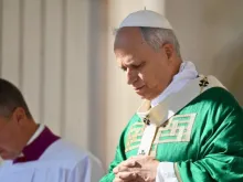 البابا لاوون الرابع عشر يترأّس قدّاس يوبيل أساتذة التعليم المسيحيّ ويتلو صلاة التبشير الملائكيّ في ساحة القدّيس بطرس الفاتيكانيّة