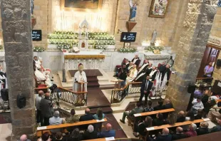 الراعي يترأّس القدّاس الإلهيّ في كنيسة مار جرجس-القليعة (مرجعيون)، جنوب لبنان مصدر الصورة: البطريركيّة المارونيّة