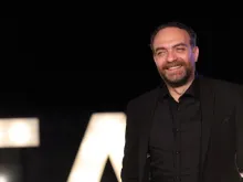 طوني البايع