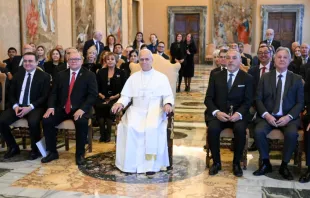 البابا لاوون الرابع عشر يلتقي ممثّلي «الكونفدراليّة الطبّية لأميركا اللاتينيّة والكاريبي» في الفاتيكان اليوم مصدر الصورة: فاتيكان ميديا