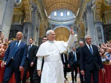 البابا لاوون الرابع عشر في مقابلة عامّة يوبيليّة احتضنتها بازيليك القدّيس بطرس-الفاتيكان يوم 14 يونيو/حزيران 2025