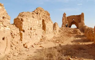 موقع كنيسة الأقيصر الأثريّة في كربلاء العراقيّة مصدر الصورة: المطران حبيب هرمز
