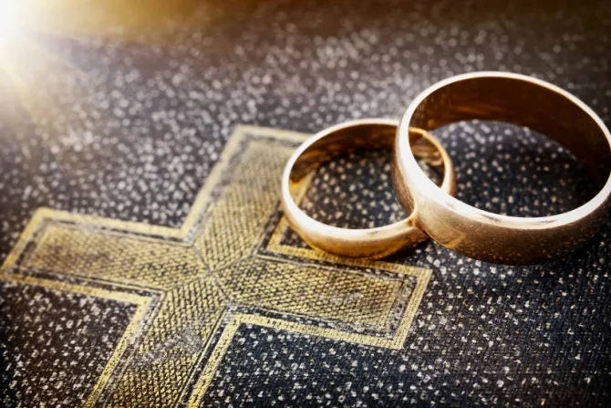 التحضير الإيمانيّ لفهم سرّ الزواج أمرٌ ضروريّ